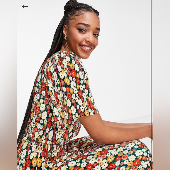 ASOS DESIGN plisse midi tea dress SIZE 2 BRAND NEW WITH TAGS - Picture 2 of 6